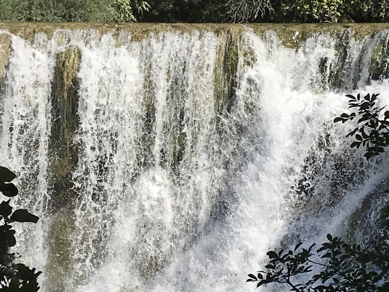 Wasserfall - Unendlichkeit, Lebensfluß und Energie